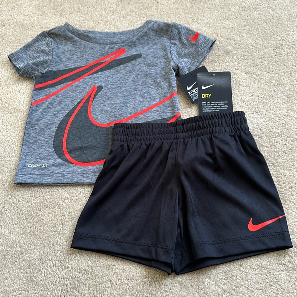 Nike dri fit boys shorts set